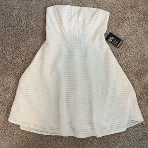 EXPRESS white strapless dress